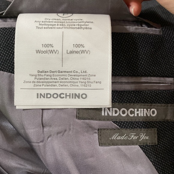 Indochino charcoal textured wool blazer size 48R - Picture 10 of 11